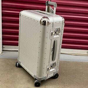 FPM Milano Bank S 68